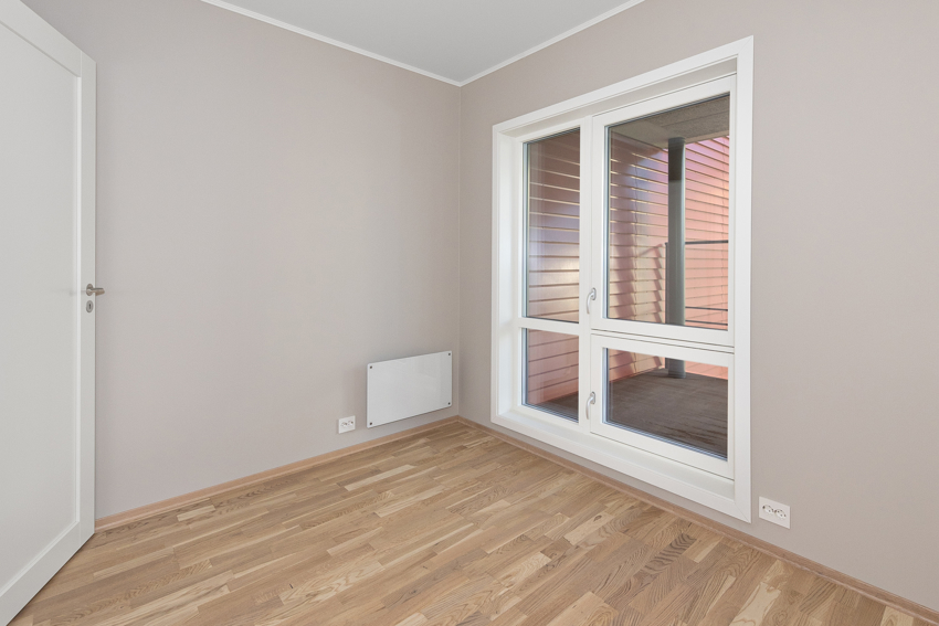 Soverom nr 2 med vindu mot øst.