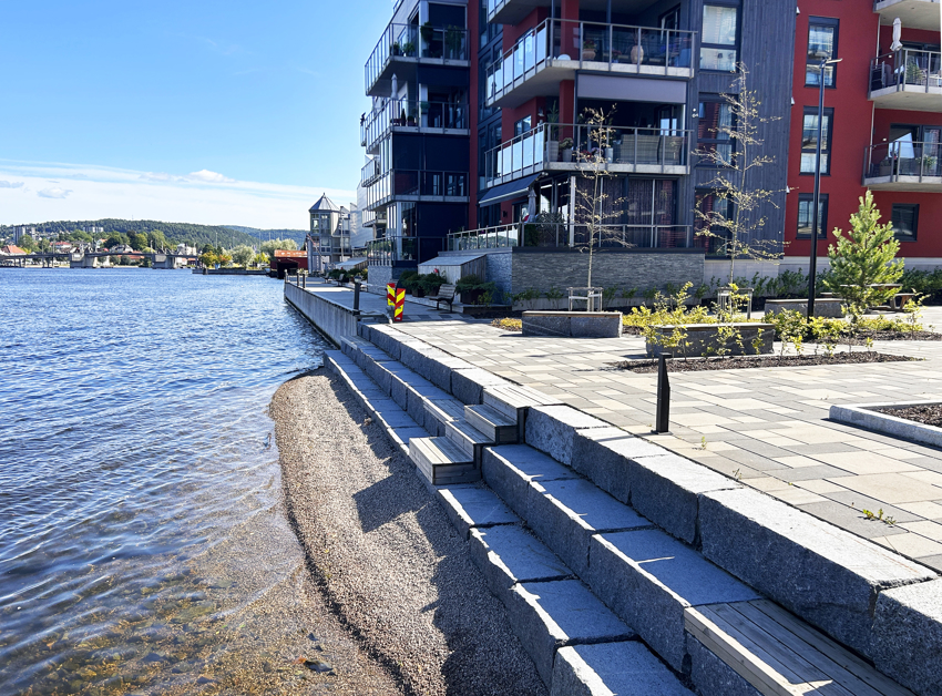 Det jobbes med å få til et bryggeanlegg hvor beborerne gjennom en båtforening kan eie og drifte plassene. 