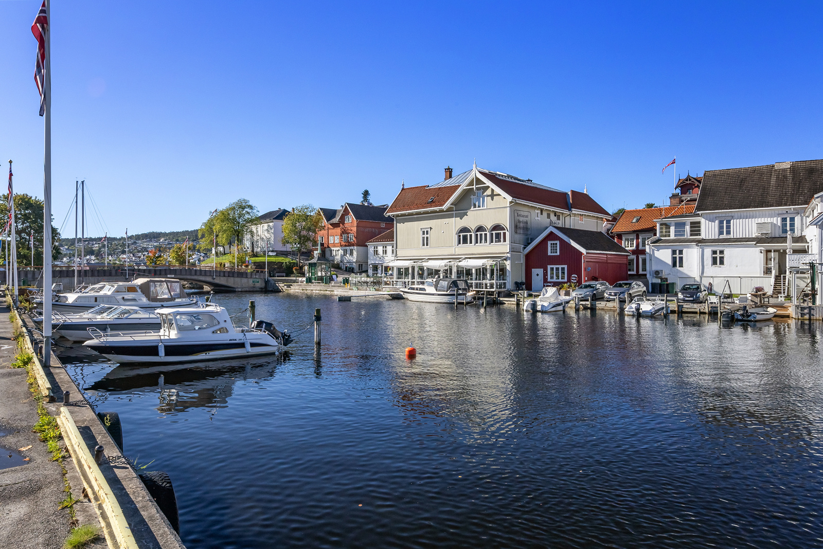 Sommerbyen Brevik. 