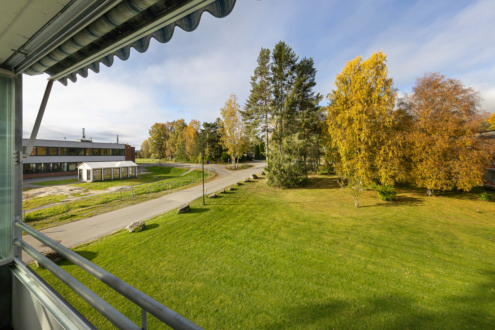 Her kan solen nytes fra midt på dagen til sen kveld