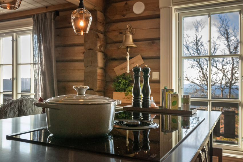 Platetopp med innebygget vifte