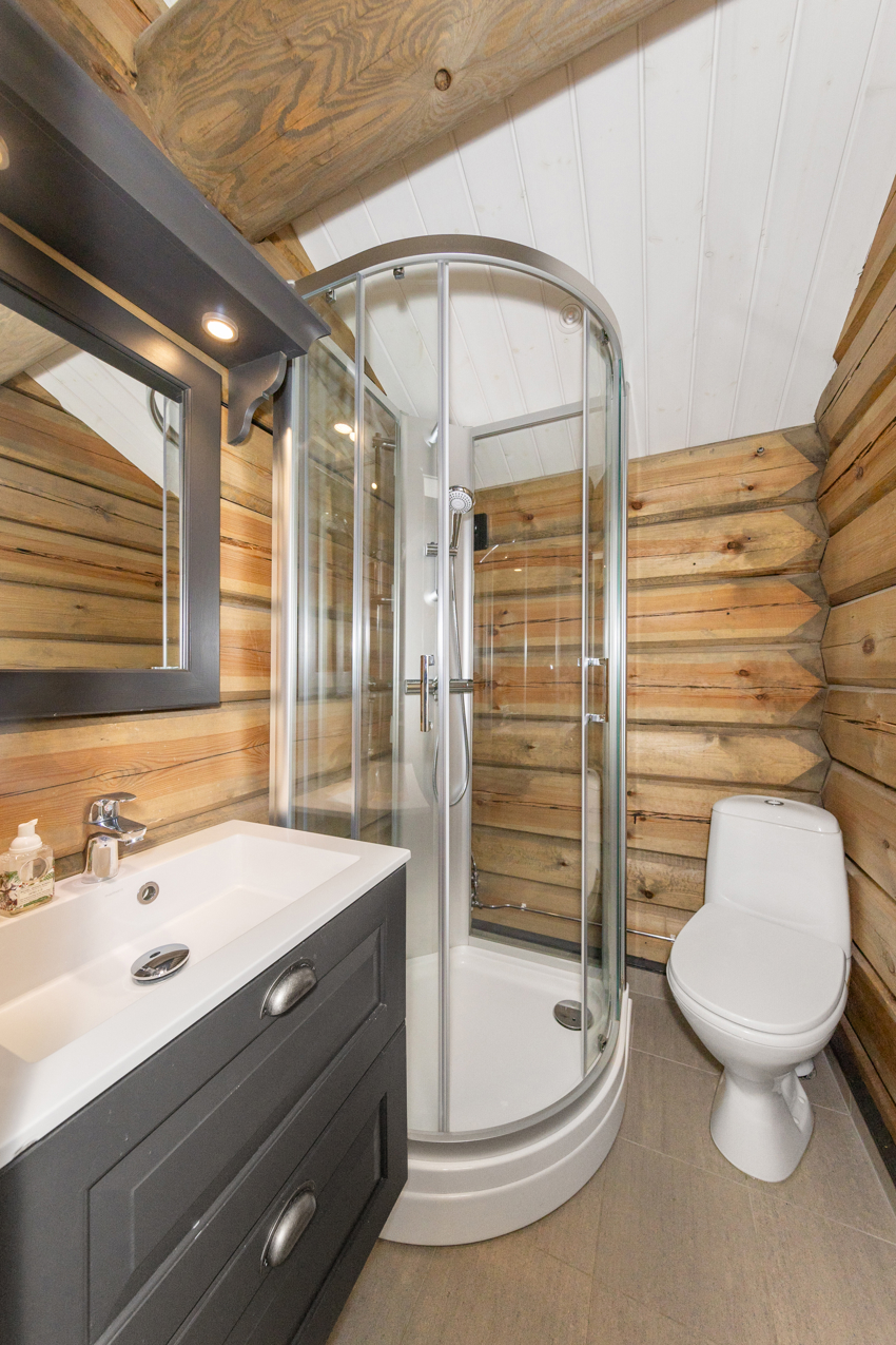 Baderom i andre etasje. 