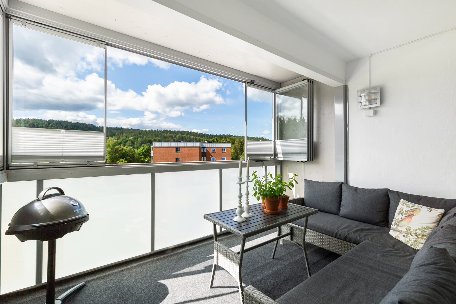 God plass for utemøbler