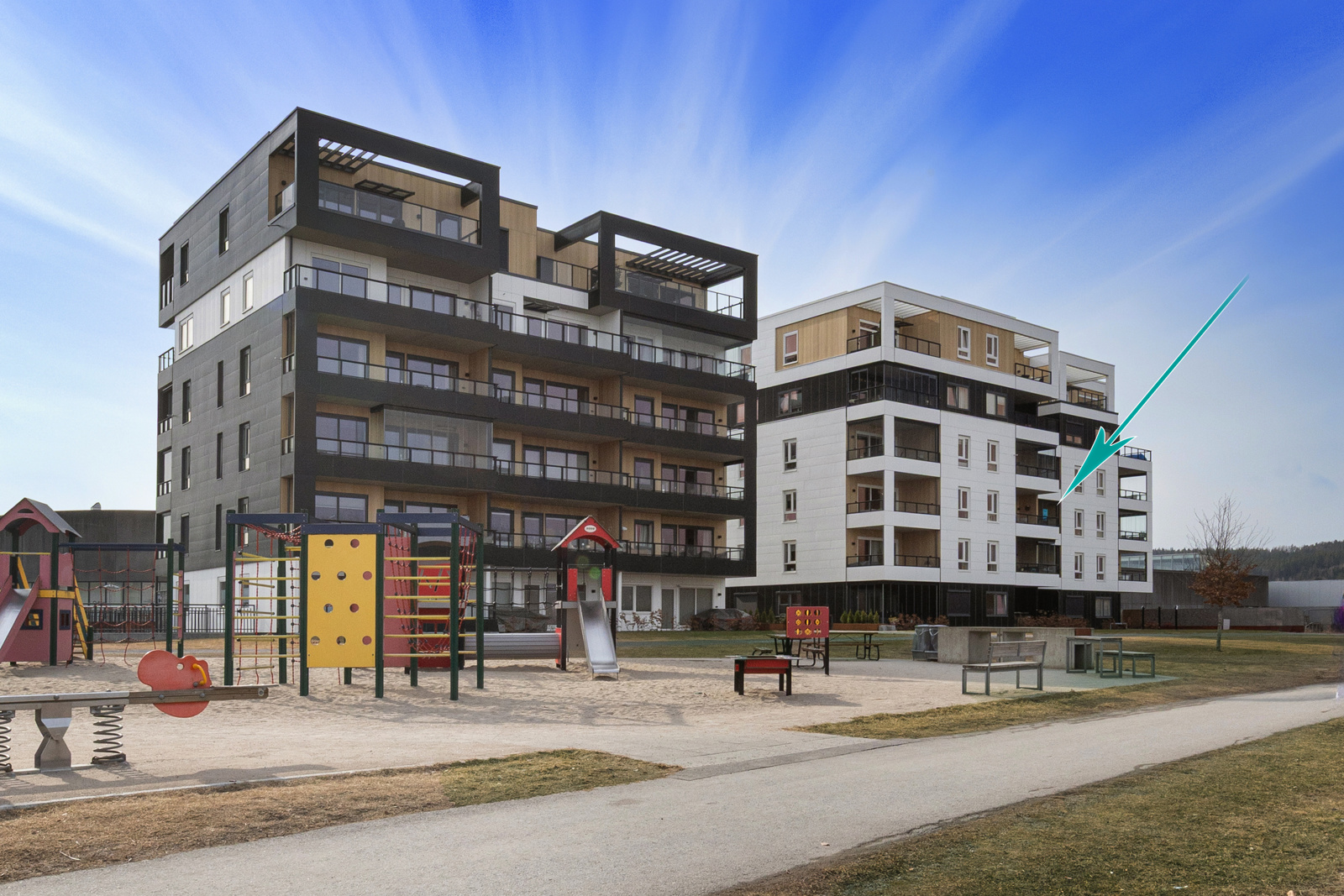 Pent opparbeidet utenfor bygningene