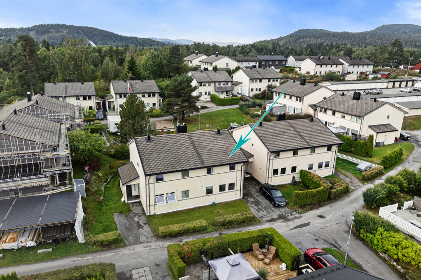Borettslaget er i ferd med å endre fasader og isolasjonsgrad på boligene. 