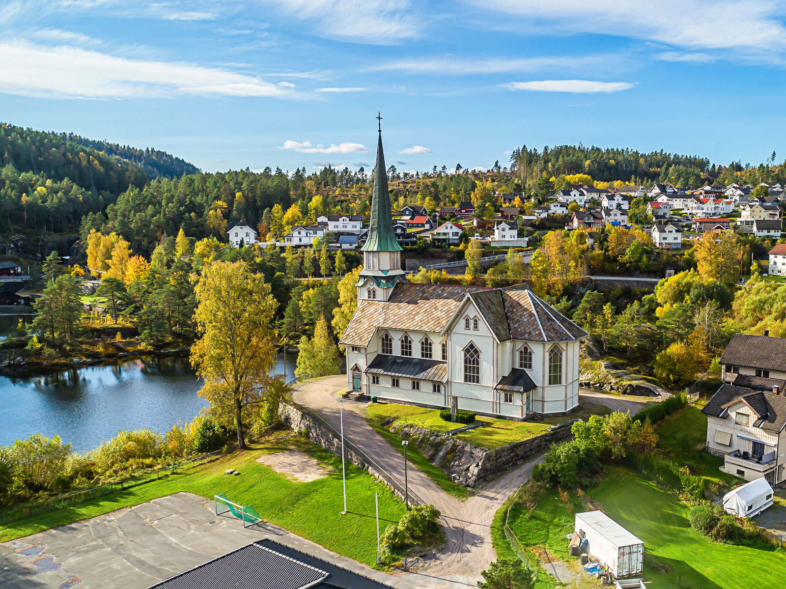 Kirken på Skotfoss