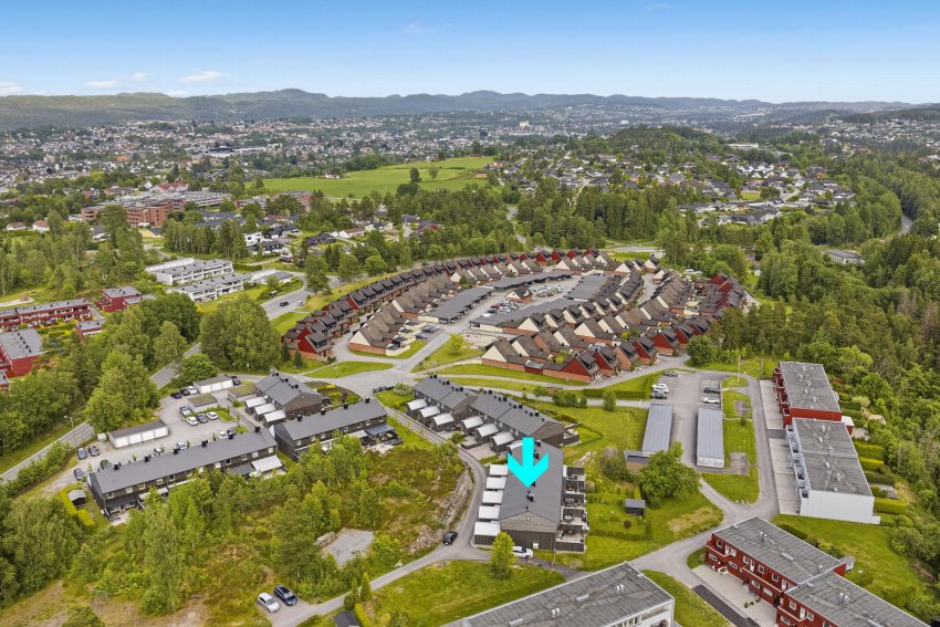 Haukåsen 12 C fra fugleperspektiv