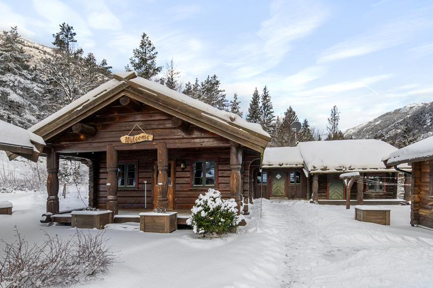 Våningshuset er praktisk med alt på en flate.