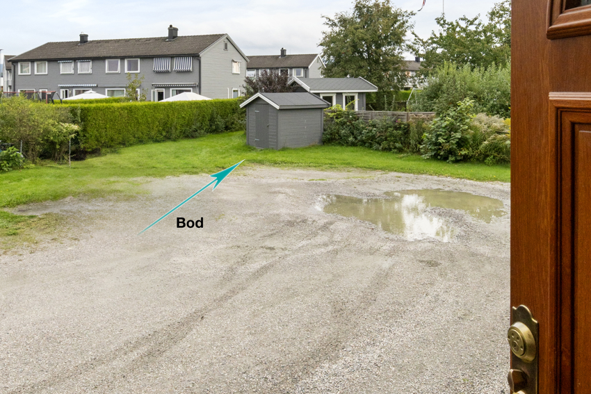 Uteboden ligger i kort avstand fra boligen