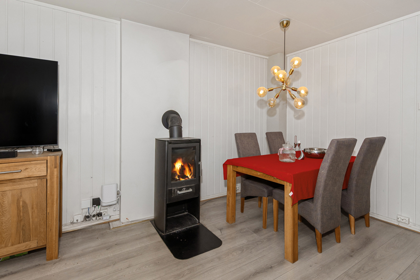 Flott peisovn som gir god varme på de kaldeste dagene.