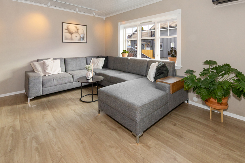 God plass til sofa