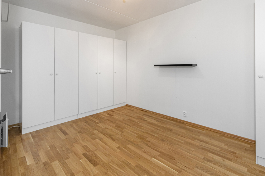 Det er 2 soverom i leiligheten