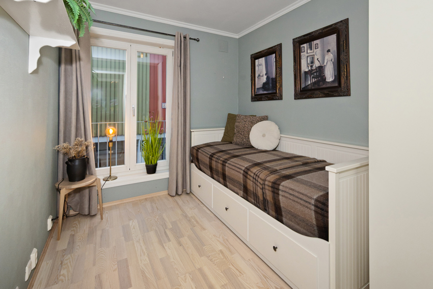 Ekstra soverom/gjesterom med vindu ut mot øst.