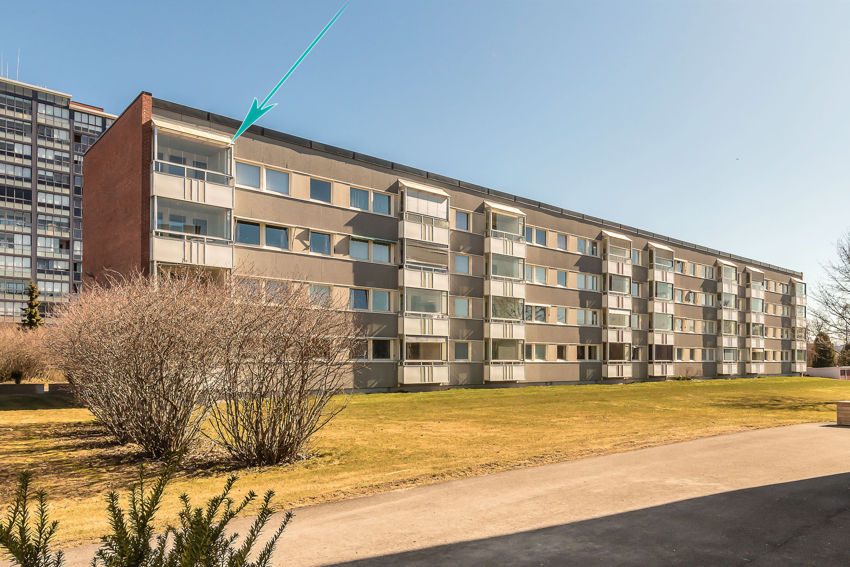 Store grøntarealer foran blokka