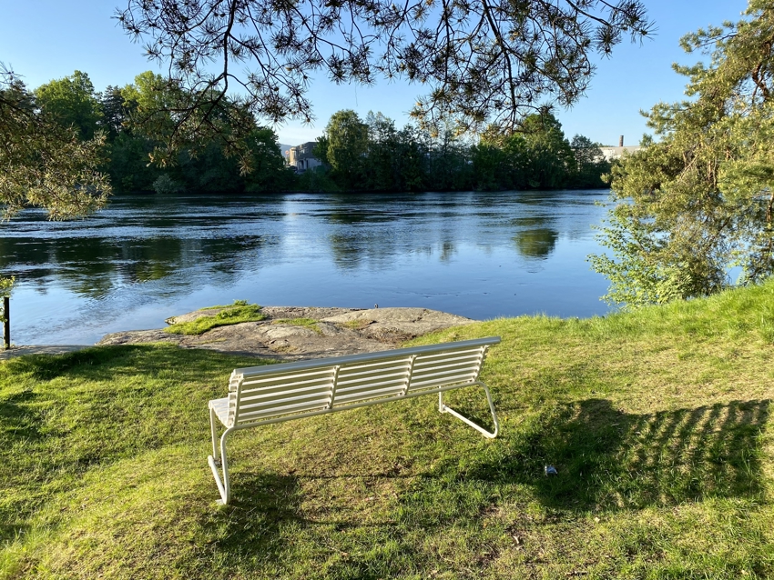 Nærmiljø: Fra den fine turen rundt Hjellevannet som du har 