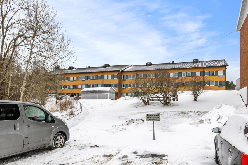 Fra biloppstillingsplass. 